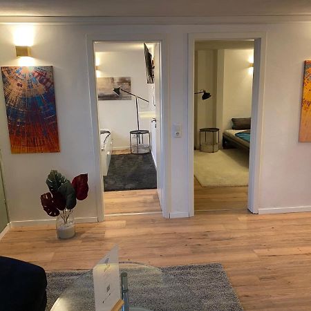 Apartamento Stadtnaher Heller Souterrain Oldenburg Exterior foto
