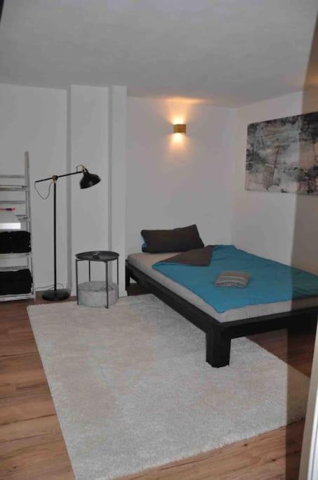 Apartamento Stadtnaher Heller Souterrain Oldenburg Exterior foto